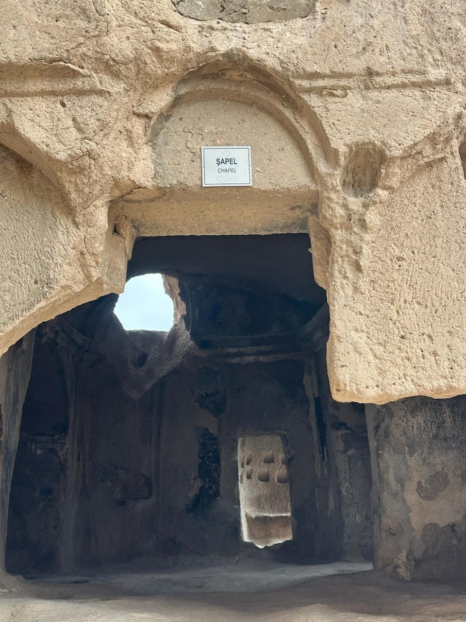 Rock-cut churches and historical dwellings along the Melendiz River